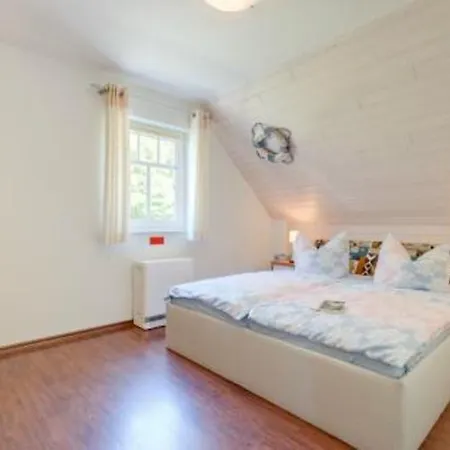 Ferienwohungen _hus Jannik_ Mariti Apartamento Sellin (Rugen)