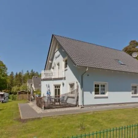 Ferienwohungen _hus Jannik_ Mariti Apartamento Sellin (Rugen)
